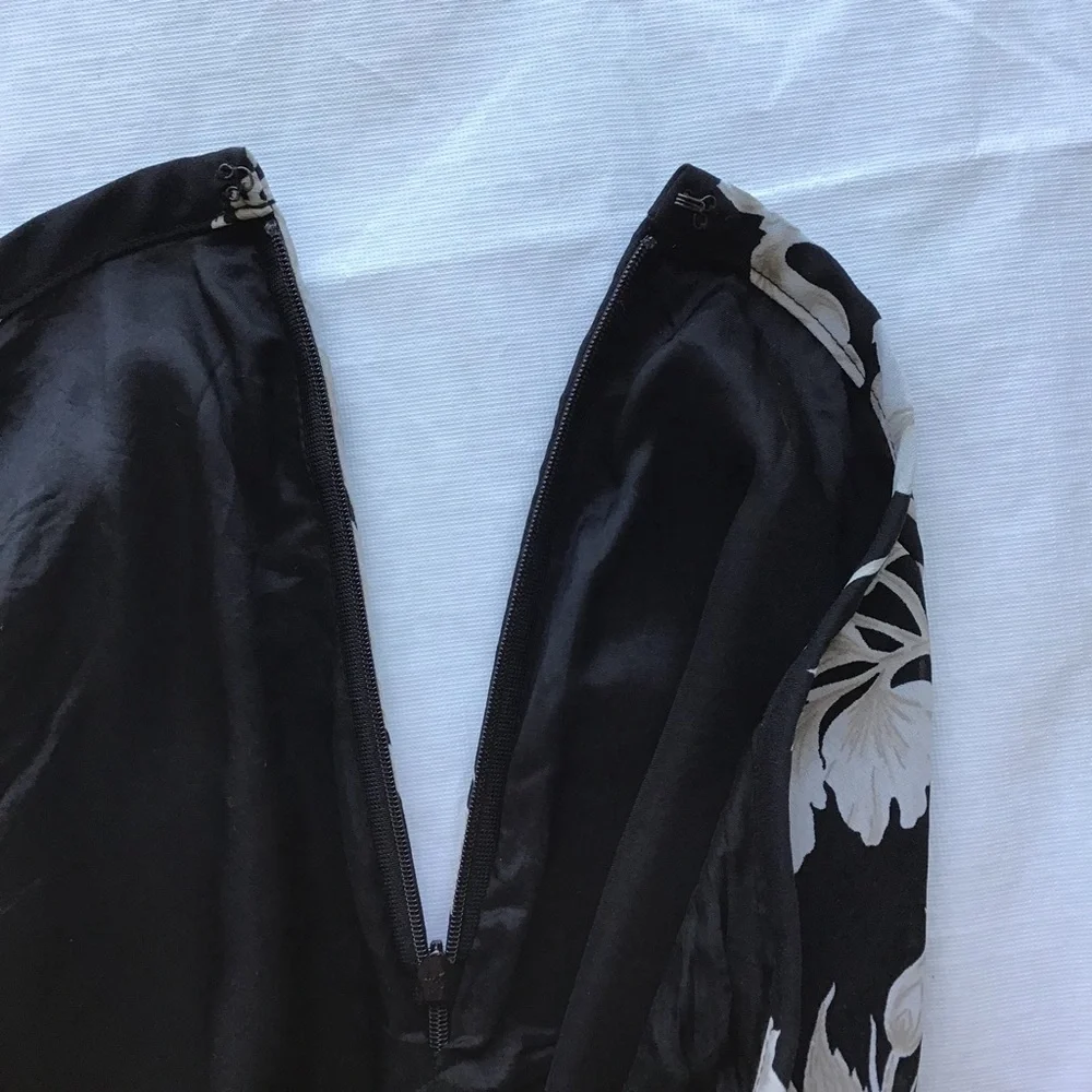 ANN TAYLOR‎ LOFT skirt floral a-line black & white sz 4